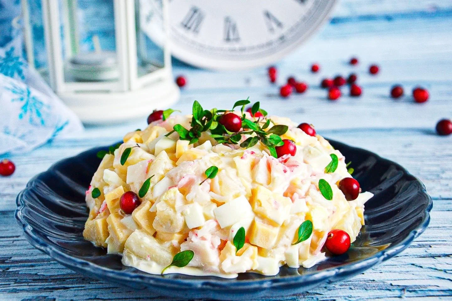 Салат из ананаса с креветками